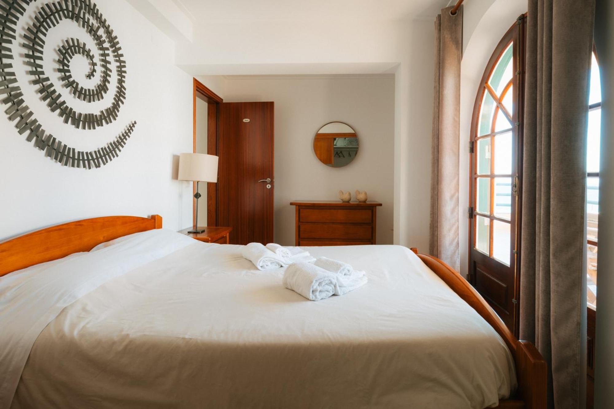 Alfaiate Beach House Santa Cruz  Kültér fotó