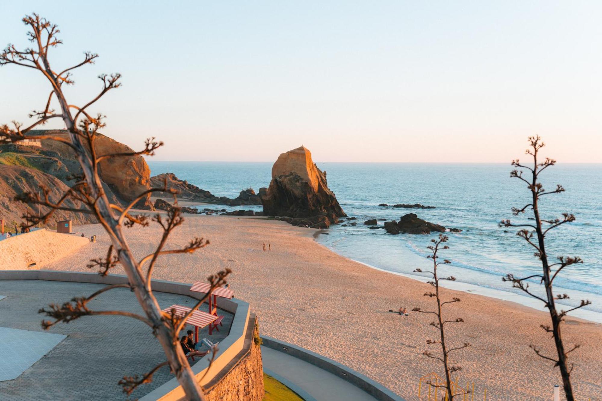 Alfaiate Beach House Santa Cruz  Kültér fotó